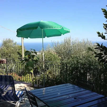 Holiday home Casa Vacanze Oliveto *